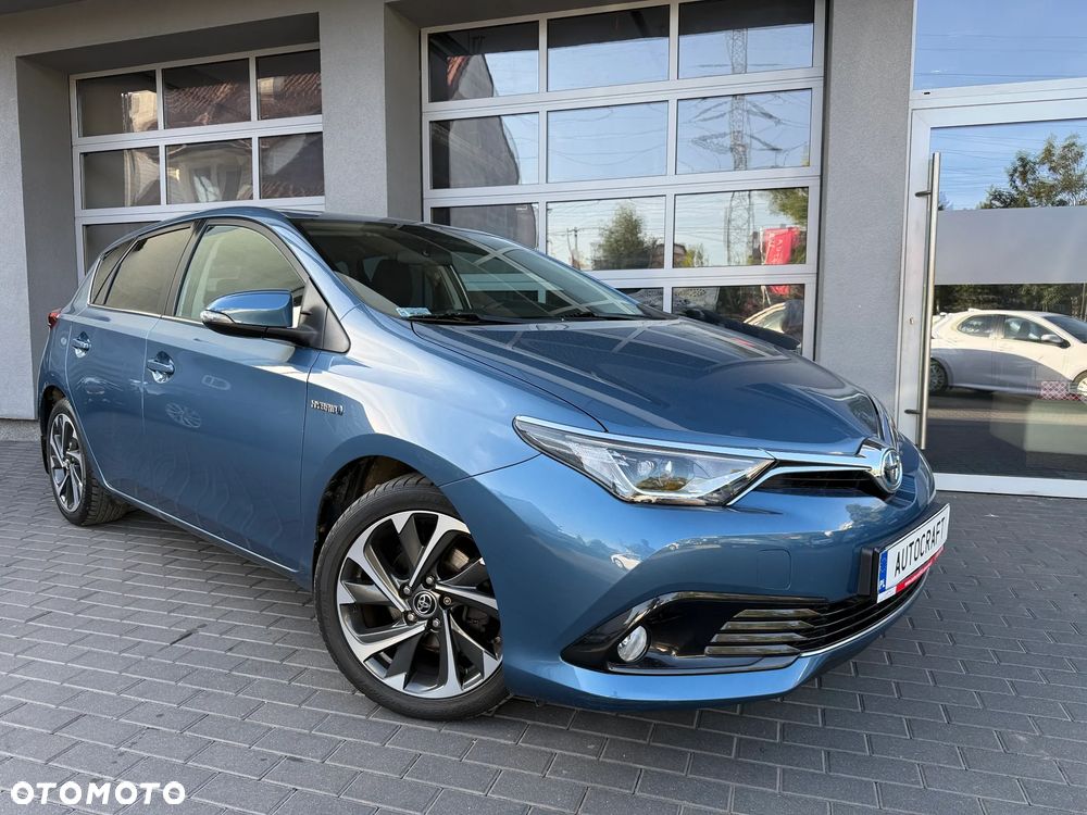 Toyota Auris 1.8 HSD Luna - 17
