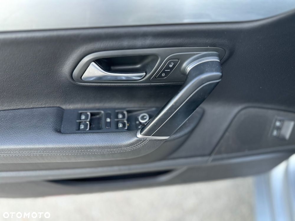 Volkswagen CC - 12