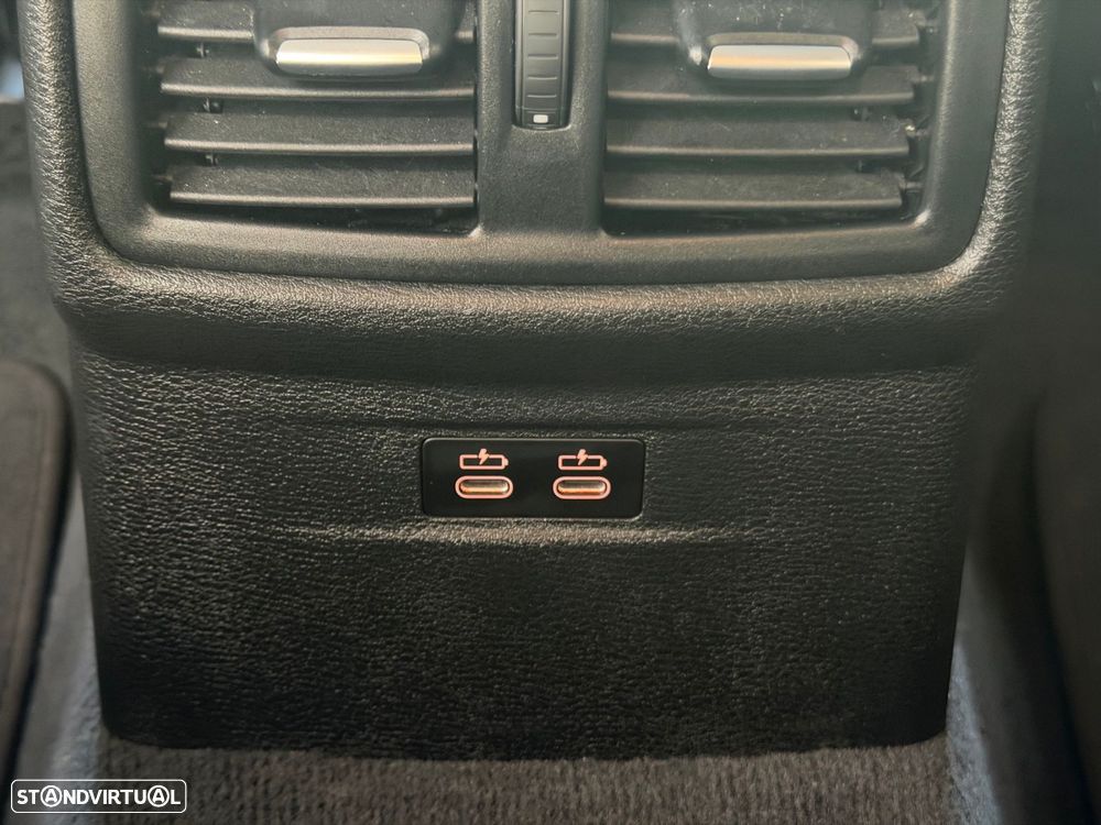 BMW X1 16 d sDrive Advantage - 26