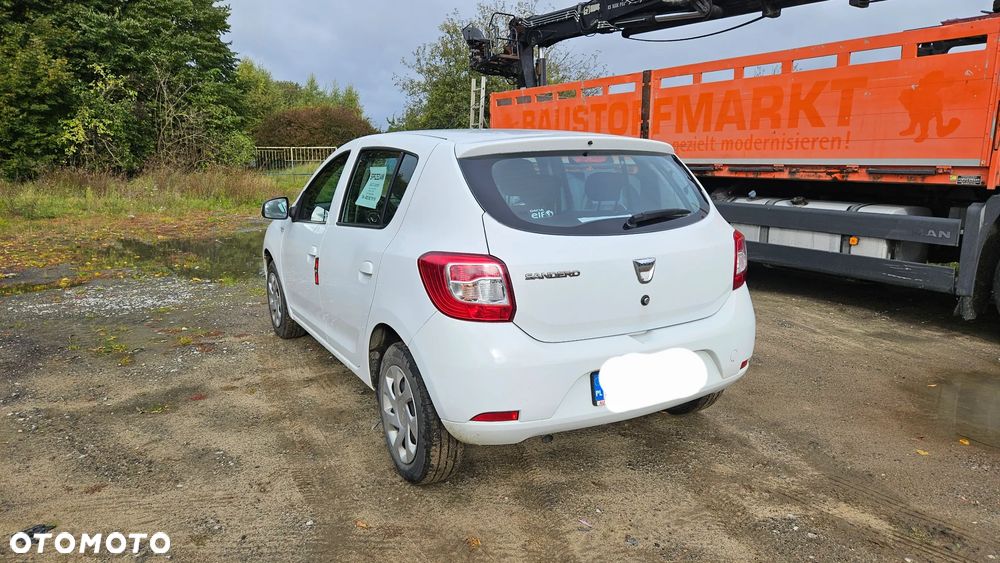 Dacia Sandero 1.2 16V Laureate - 4