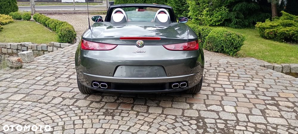 Alfa Romeo Spider 2.4 JTDM 20V DPF - 8