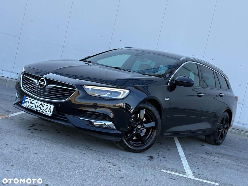 Opel Insignia 2.0 BiTurbo D 4x4 Automatik Business Innovation - 1