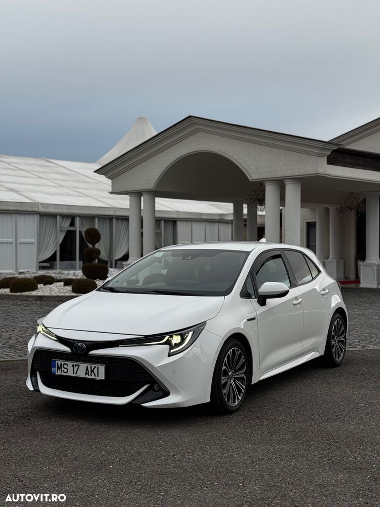 Toyota Corolla - 1