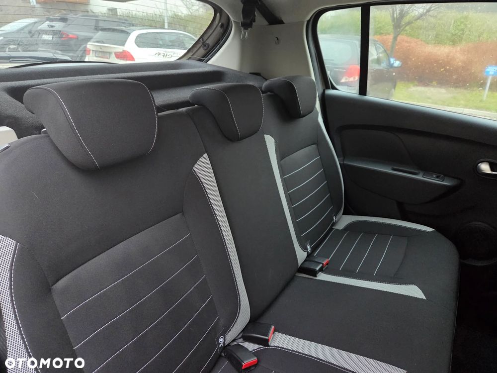 Dacia Sandero Stepway 0.9 TCe Laureate S&S - 14