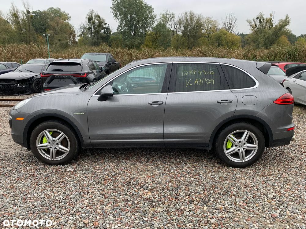 Porsche Cayenne S e-Hybrid Platinum Edition - 11