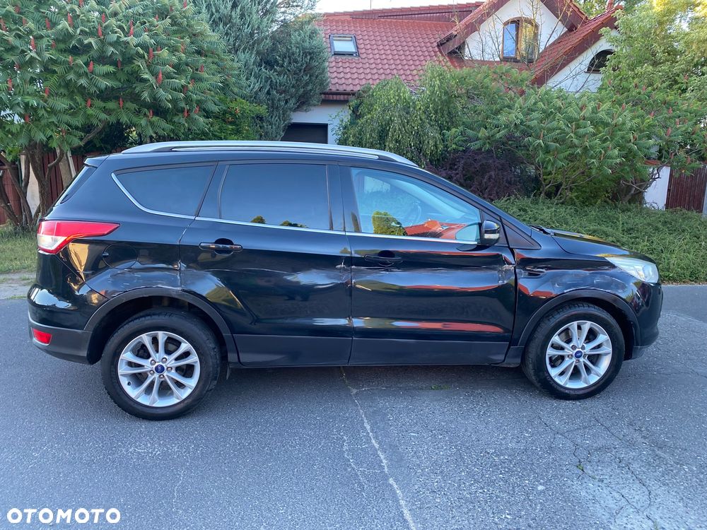 Ford Kuga 2.0 TDCi 2x4 Titanium - 31