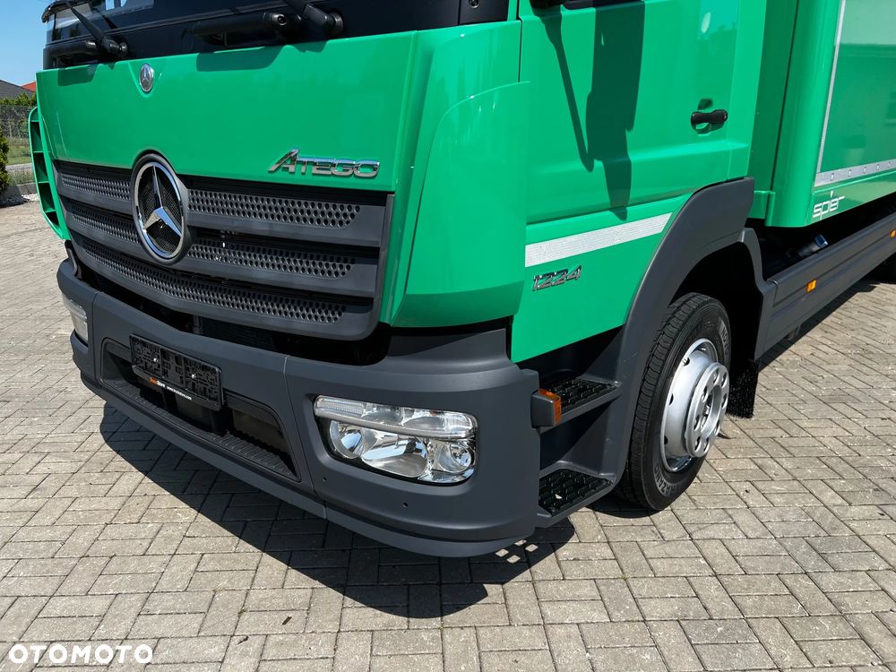 Mercedes-Benz ATEGO - 18
