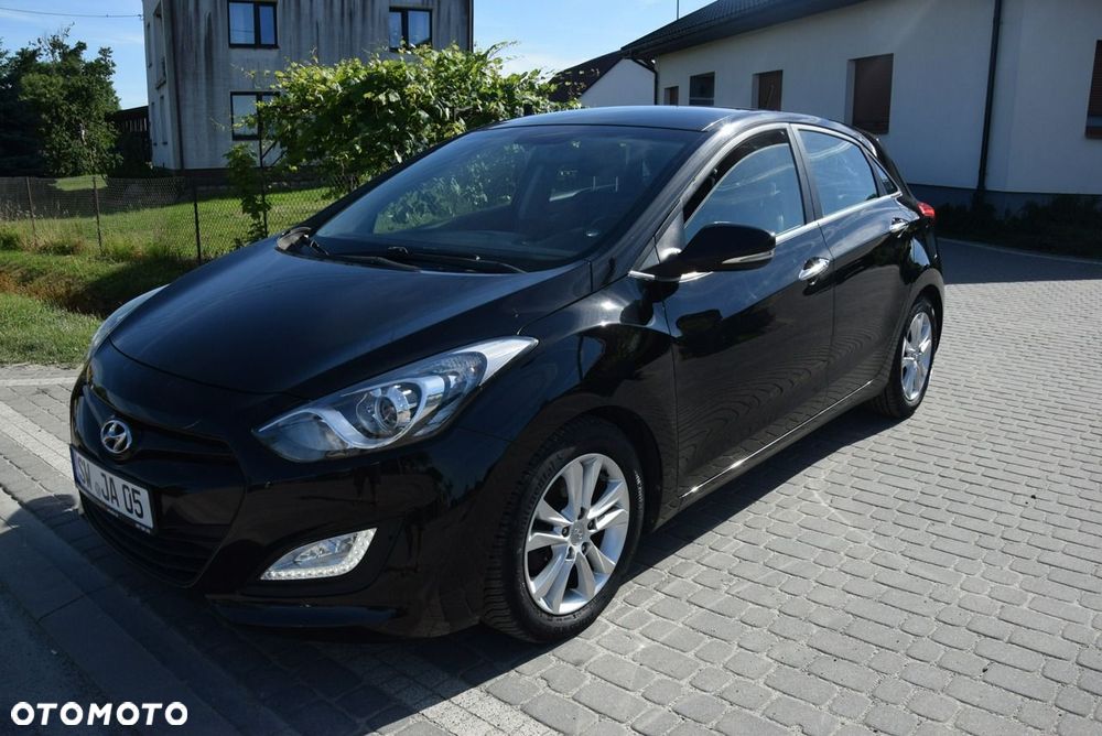 Hyundai i30 1.6 CRDi Premium - 4