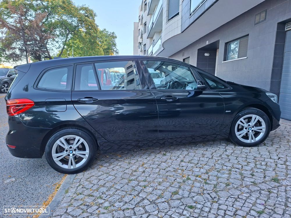 BMW 216 Gran Tourer - 13