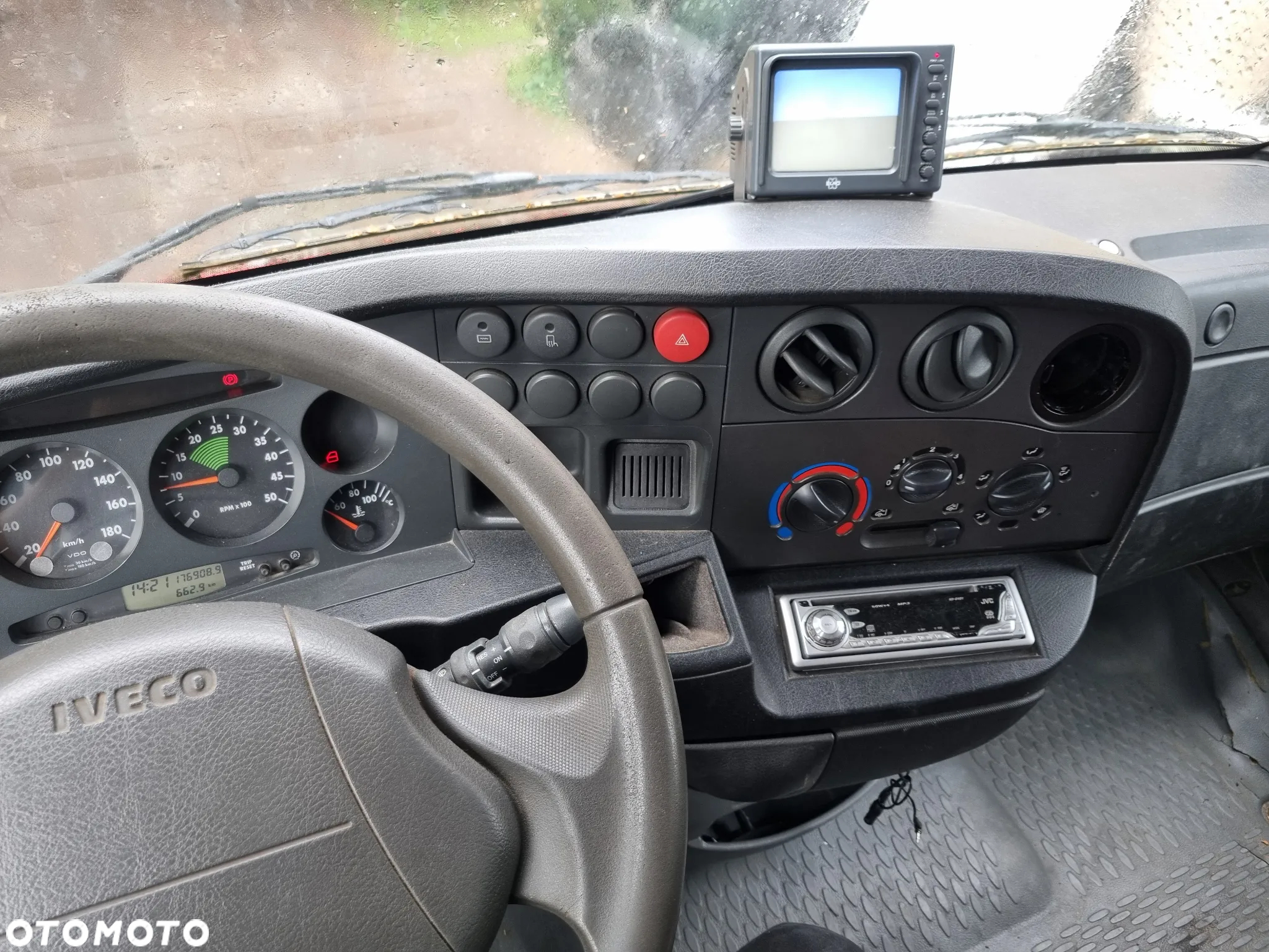 Iveco Daily Kamper - 25