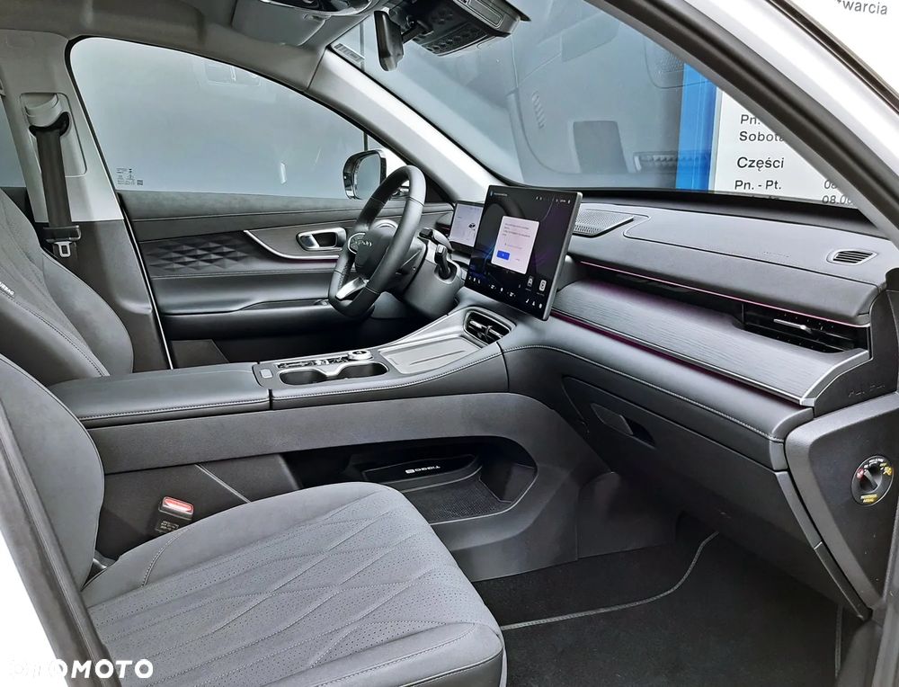 Chery Tiggo 8 1.5 T-GDI Super Hybrid Prestige DCT - 26