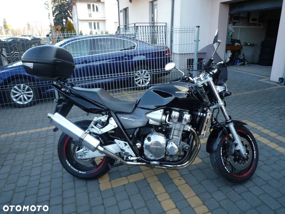 Honda CB - 2