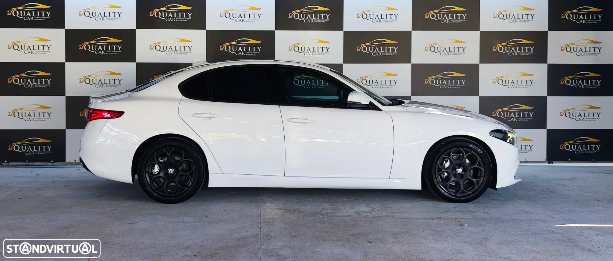 Alfa Romeo Giulia 2.2 D Super AT8 - 9