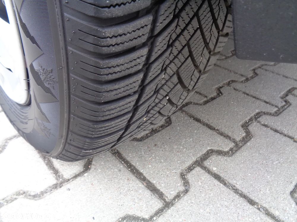 Renault Scenic 1.6 16V Luxe Privilege - 16