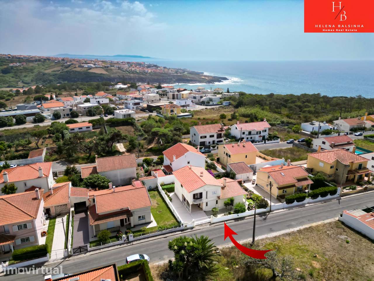 Bonita moradia V6, situada nos Casais de São Lourenço, junto à pra - Grande imagem: 2/60