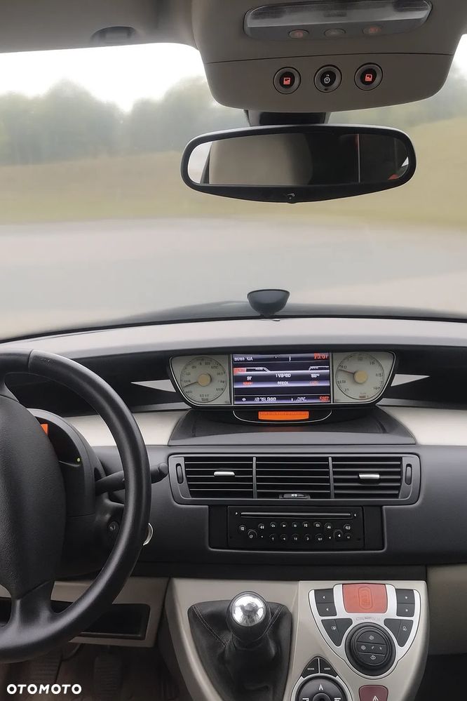 Citroën C8 2.0 HDi Exclusive EU5 - 2