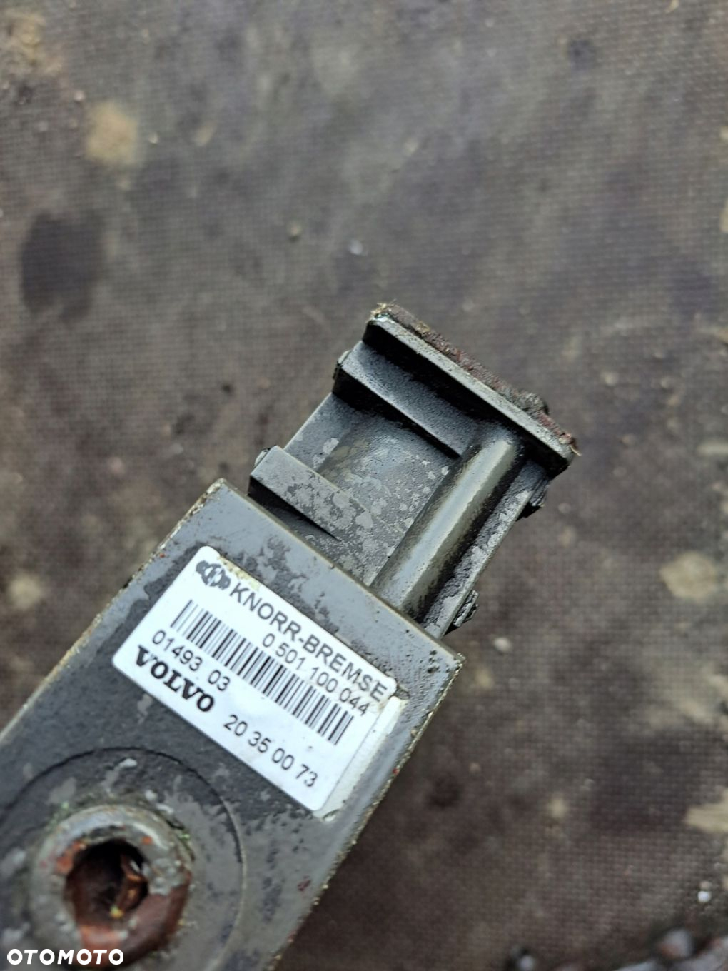 ZAWÓR PODUSZEK ECAS VOLVO FL 6 00-06 20350073 - 4