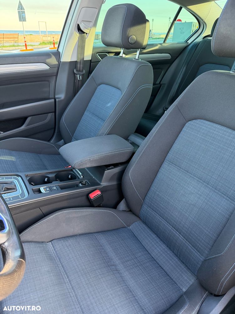 Volkswagen Passat Standard - 14