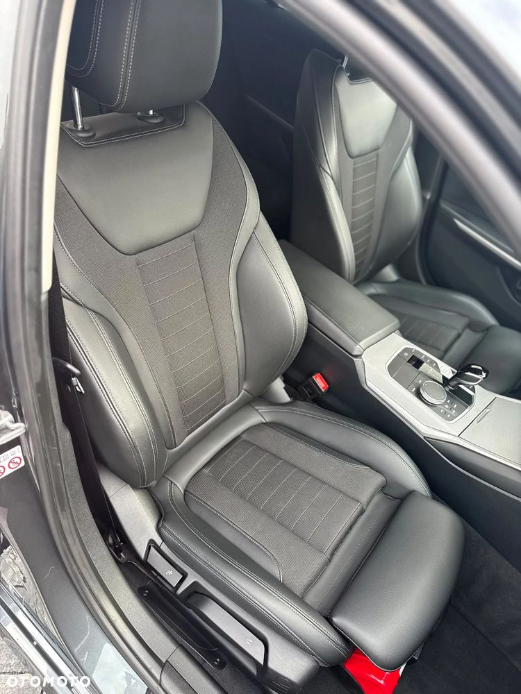 BMW Seria 3 - 30