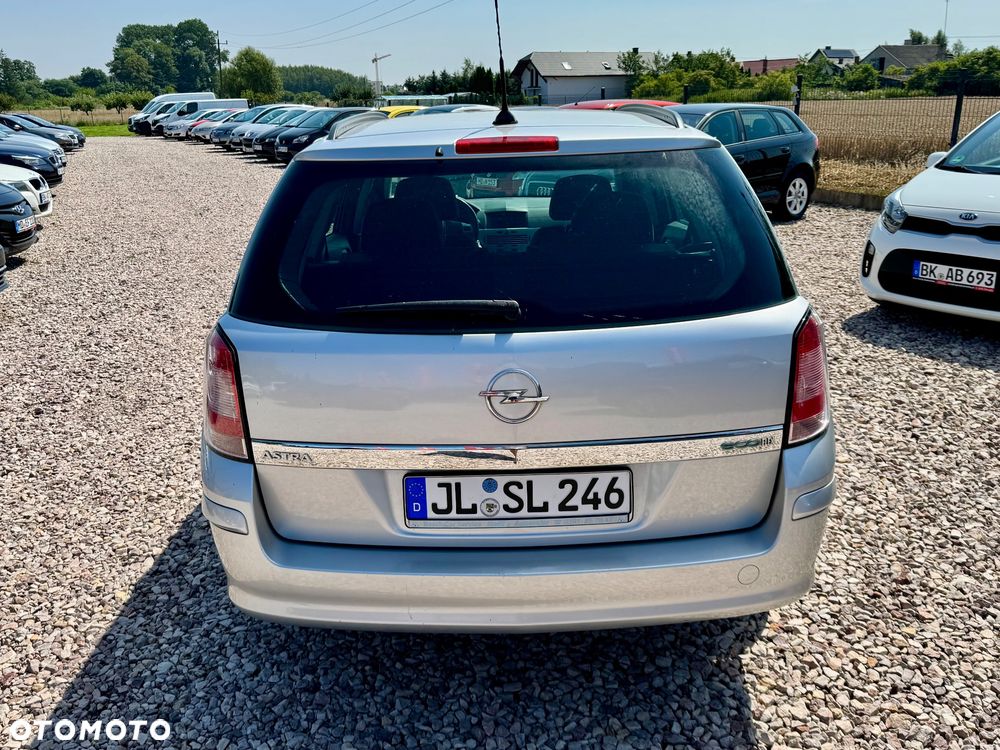 Opel Astra - 11