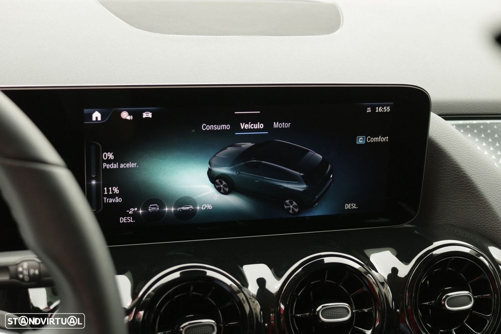 Mercedes-Benz GLA 180 d 8G-DCT - 51