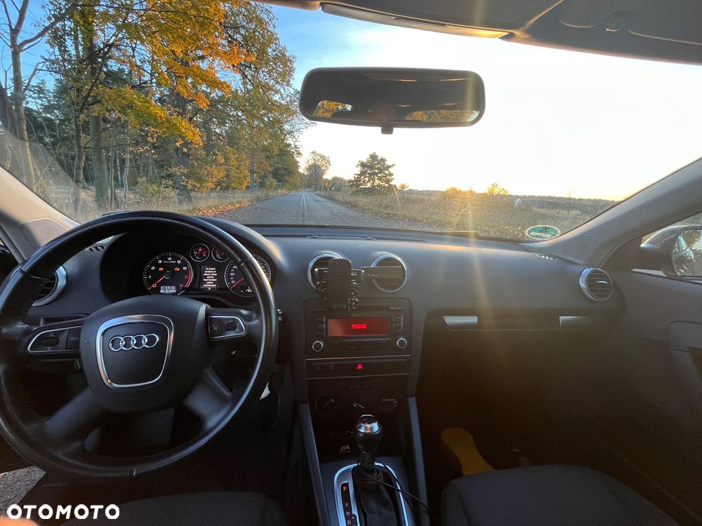 Audi A3 Sportback - 3