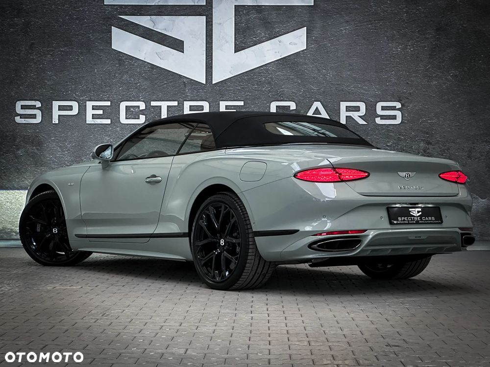 Bentley Continental GT - 10