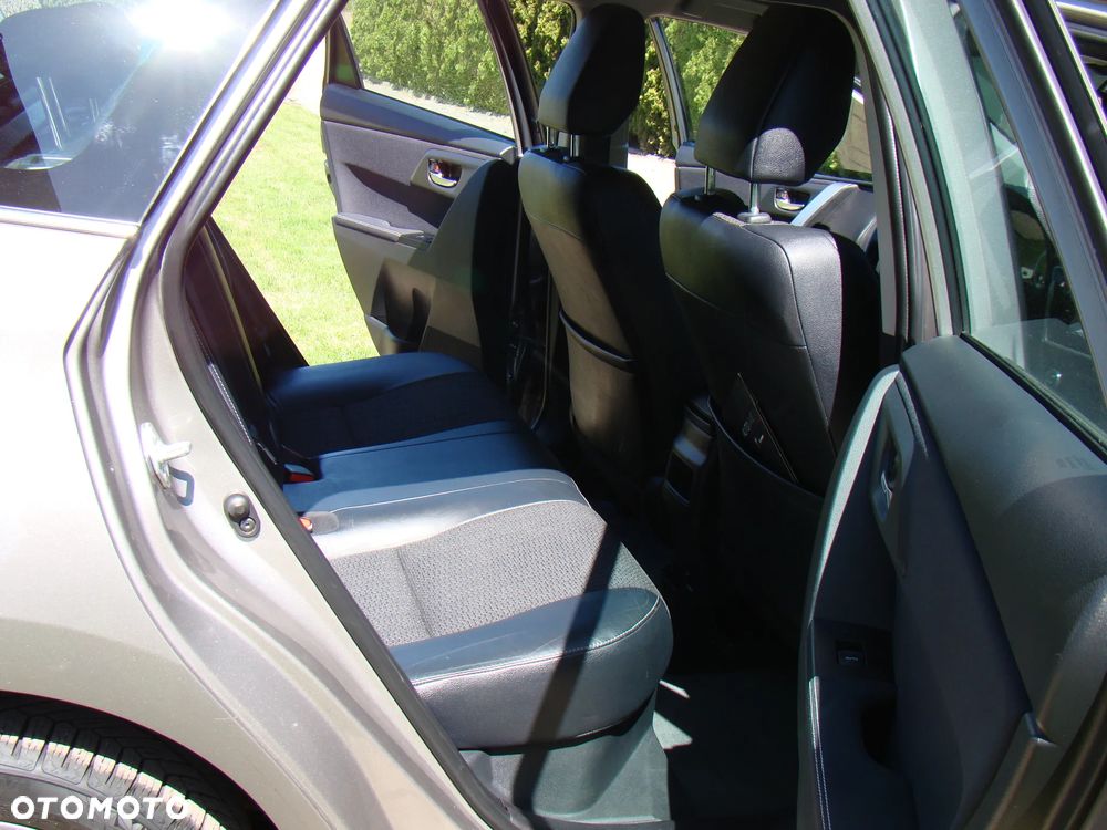 Toyota Auris - 21