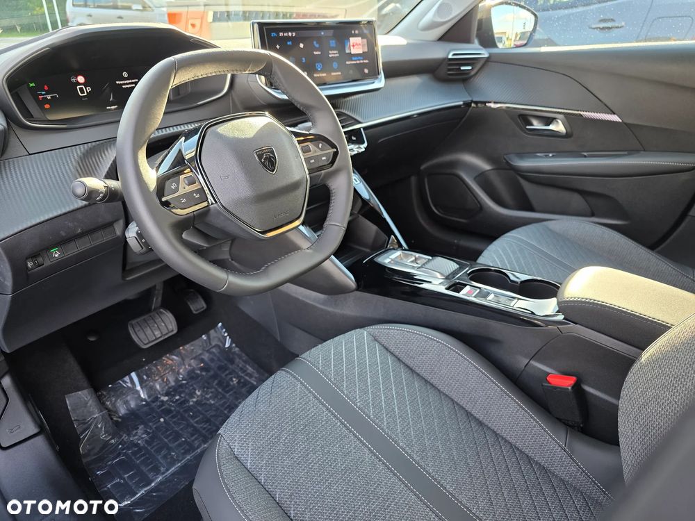 Peugeot 208 1.2 mHEV Allure e-DCS6 - 13
