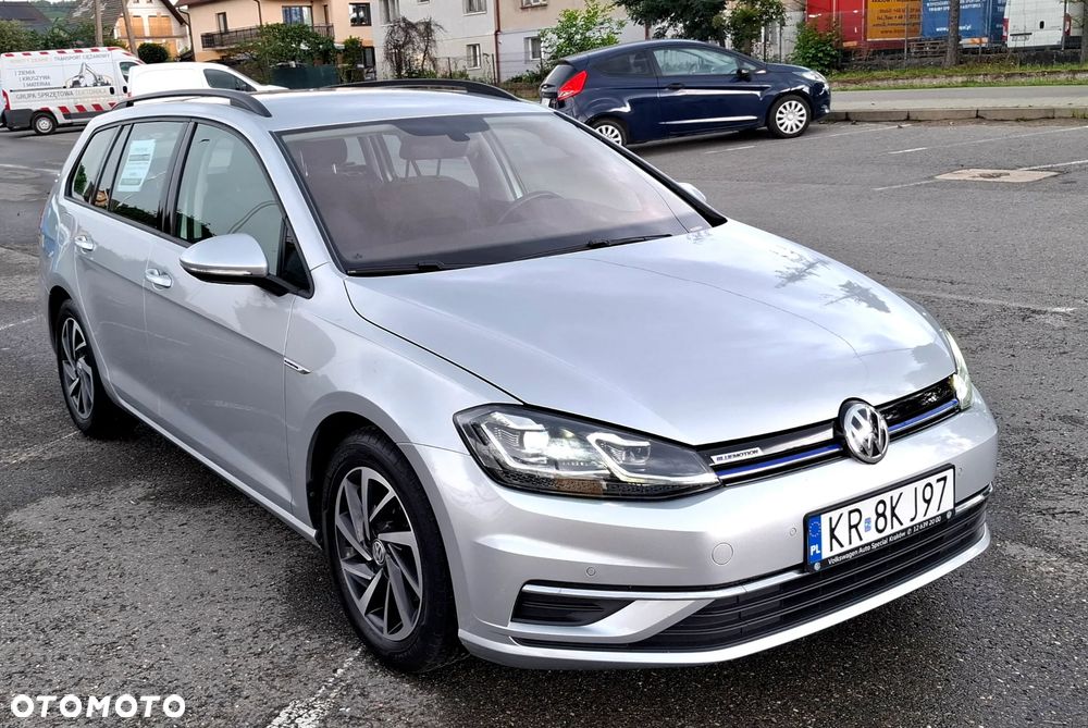 Volkswagen Golf 1.5 TSI BMT Comfortline DSG - 1
