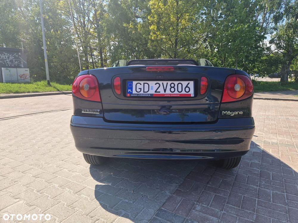 Renault Megane 1.4 Expression - 11