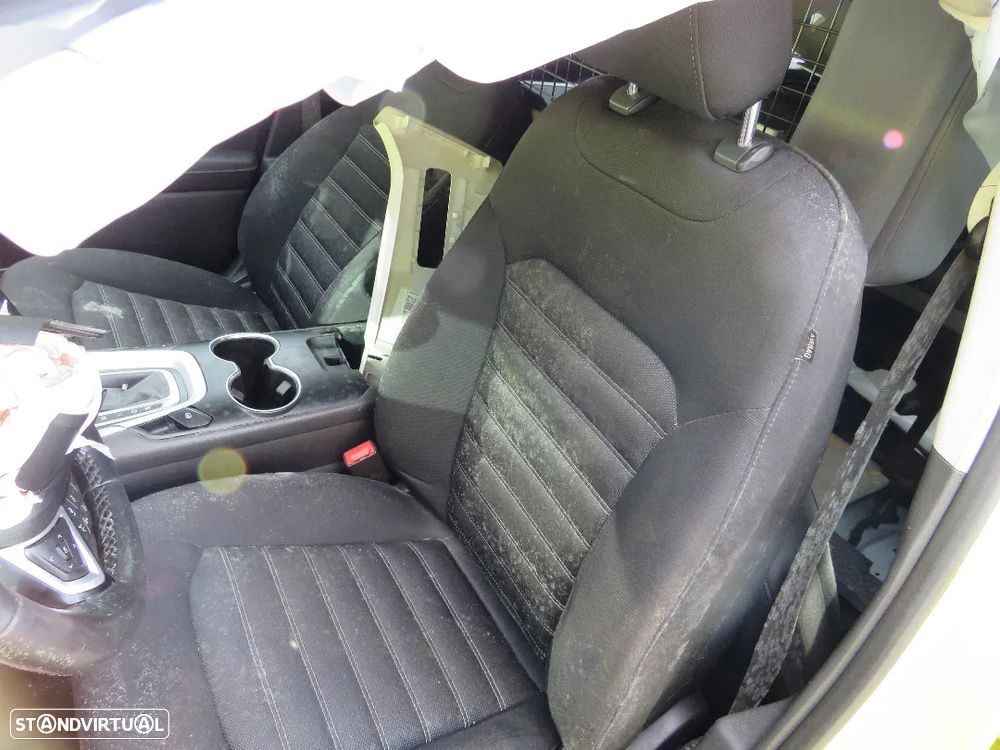 Ford Mondeo V 2.0 TDCI de - Peças Usadas (8084) - 5
