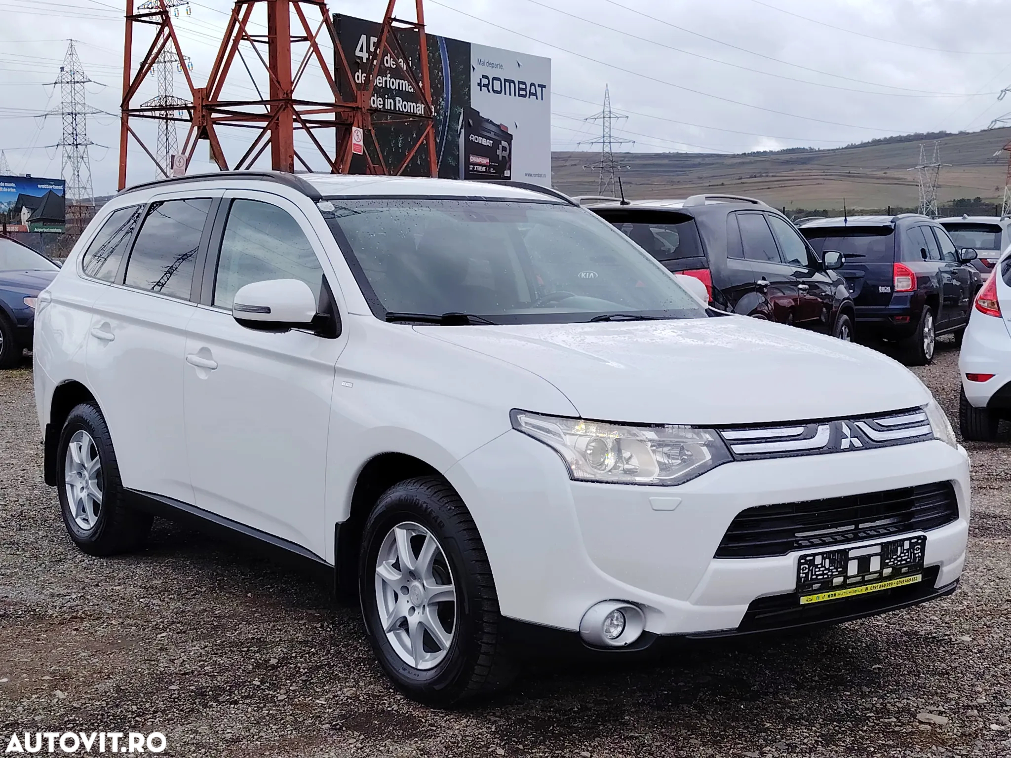 Mitsubishi Outlander 2.2 DI-D 4WD Automatik Diamant Edition - 4
