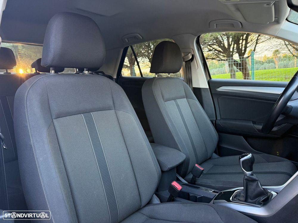 VW T-Roc 1.0 TSI Life - 33