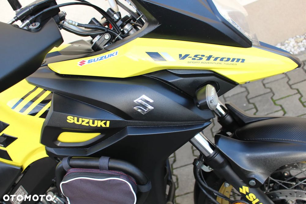 Suzuki V-STROM - 9