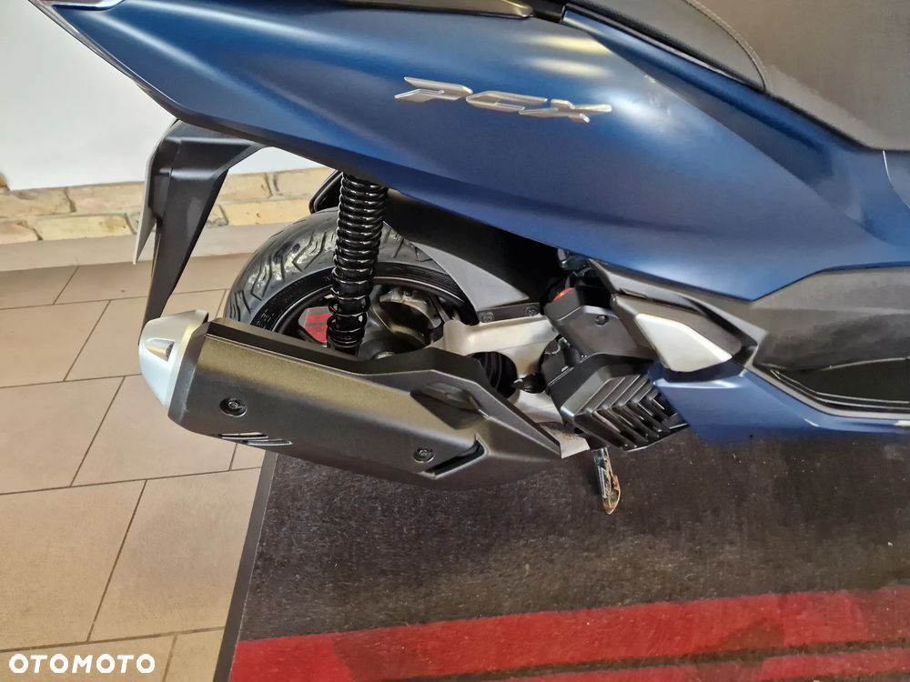 Honda PCX - 16