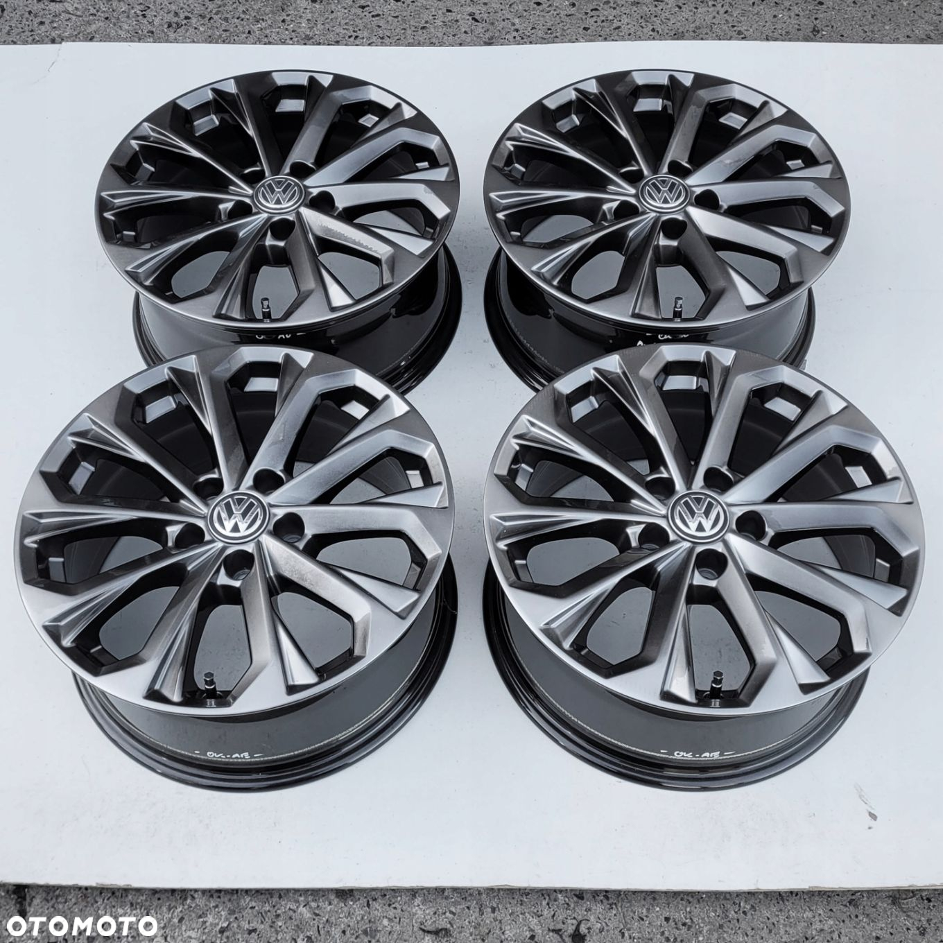 FELGI VW ARTEON PASSAT GOLF TOURAN JETTA TIGUAN T-Roc 17 OE ORYGINALNE - 6