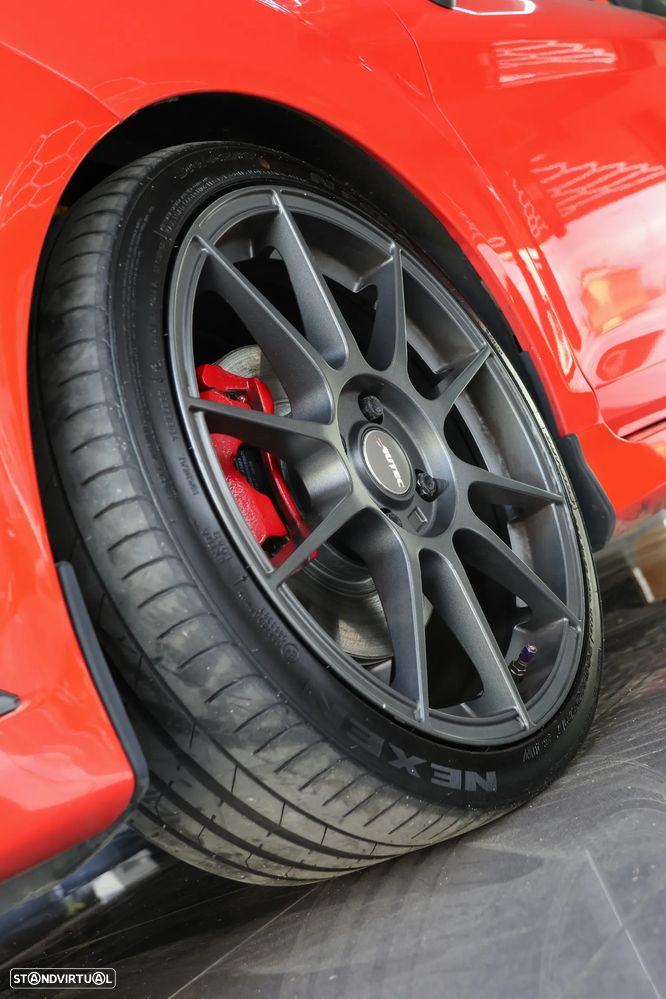 Ford Fiesta 1.6 T ST - 3