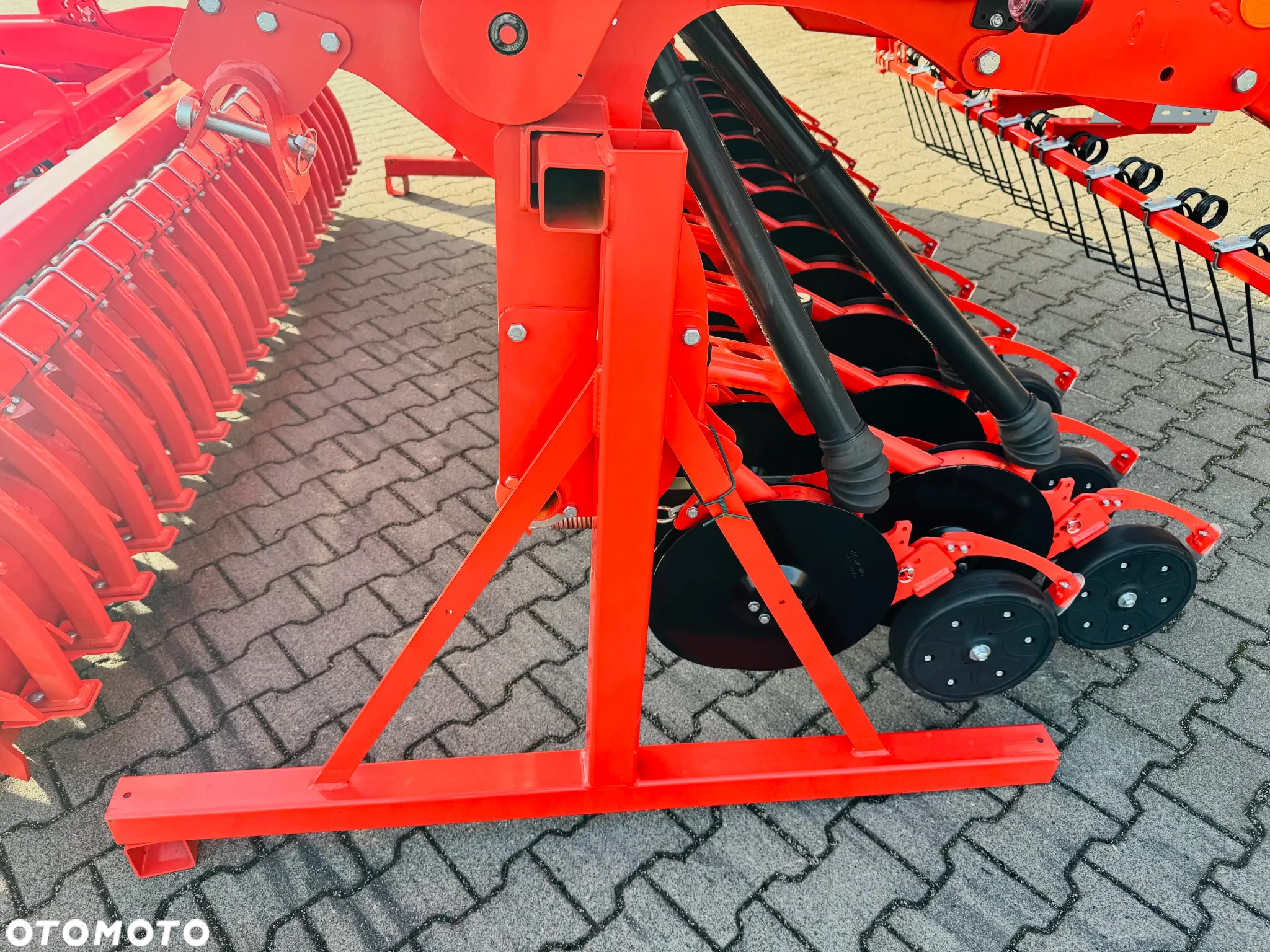 Maschio Agregat uprawowo-siewny DAMA 3000 - 16