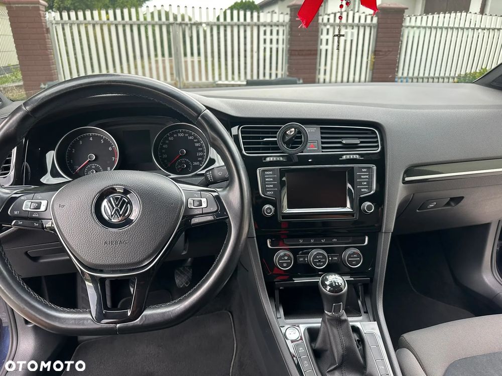 Volkswagen Golf 1.4 TSI BMT Comfortline - 8