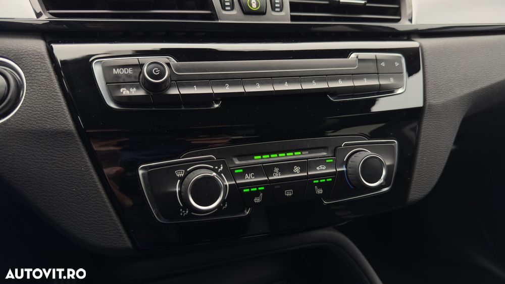 BMW X1 sDrive18d Aut. Sport Line - 27