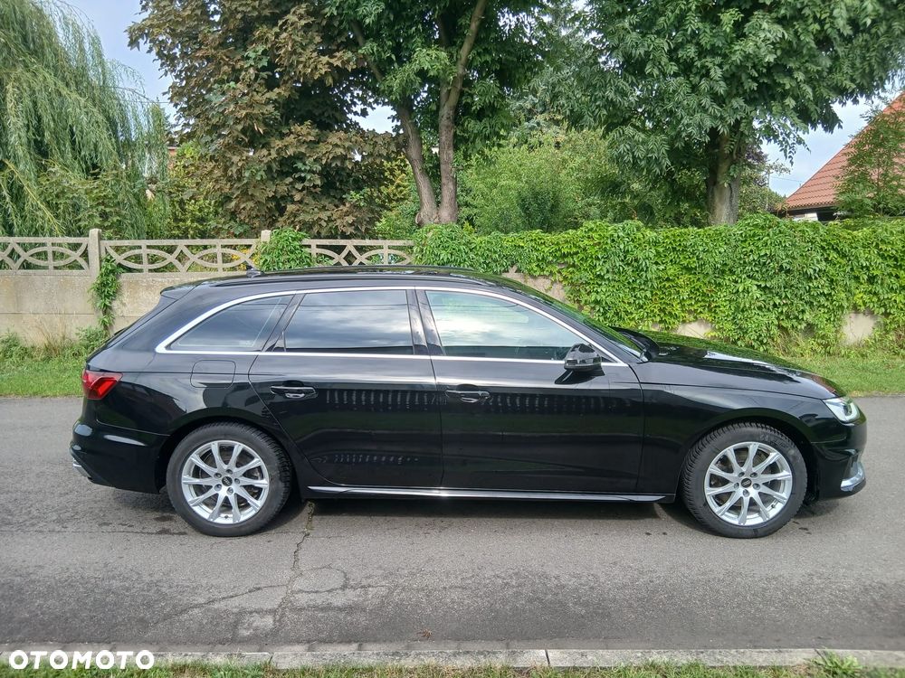 Audi A4 Avant 30 TDI mHEV Advanced S tronic - 4