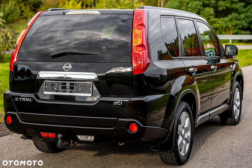 Nissan X-Trail 2.0 dCi 4x4 DPF Platinum - 14
