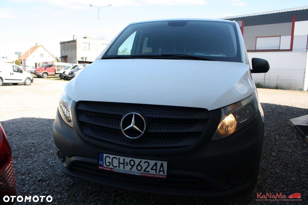 Mercedes-Benz VITO - 32