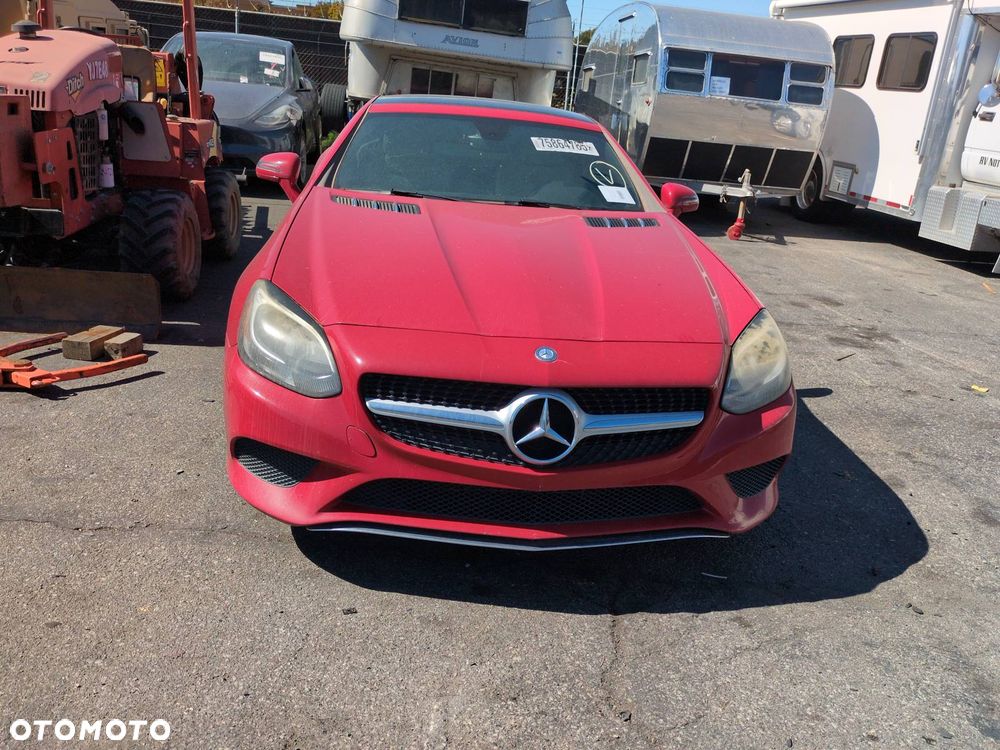 Mercedes-Benz SLC 300 9G-Tronic - 33