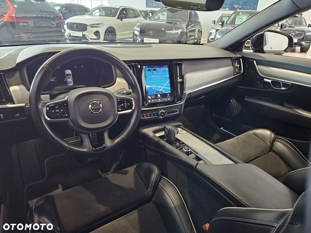 Volvo S90 - 32