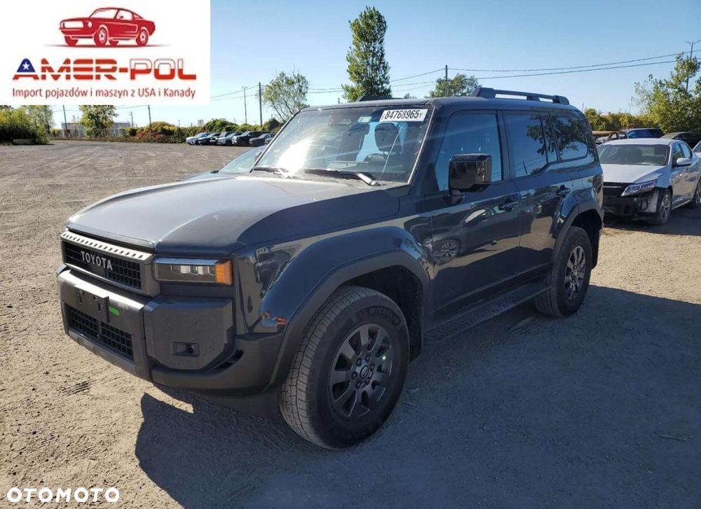 Toyota Land Cruiser - 1