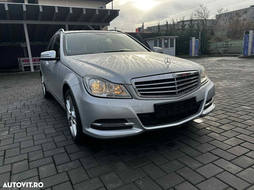 Mercedes-Benz C 180 - 3