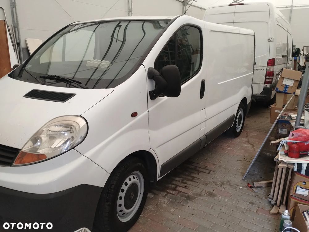 Renault Trafic - 6