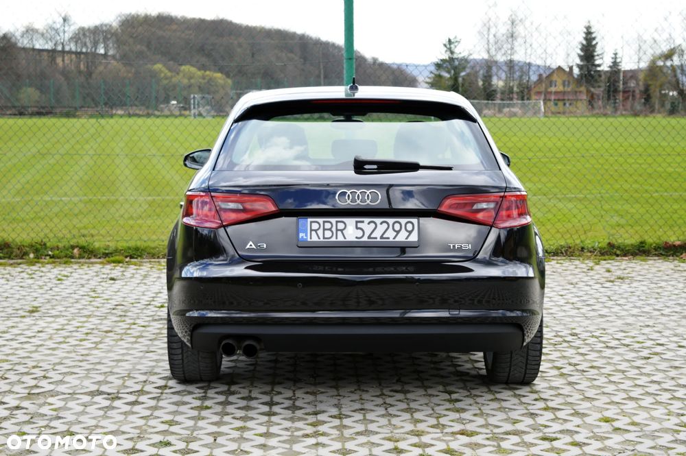 Audi A3 Sportback - 13